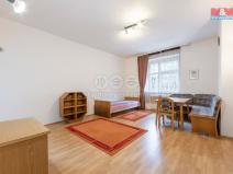 Prodej bytu 2+1, Karlovy Vary, Vrchlického, 65 m2