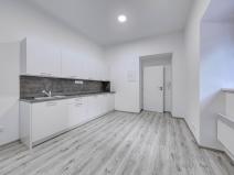 Pronájem bytu 2+kk, Praha - Holešovice, U Výstaviště, 44 m2