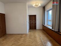 Pronájem kanceláře, Chomutov, Školní, 130 m2