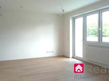 Prodej bytu 2+kk, Pohořelice, Znojemská, 66 m2