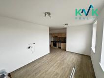 Pronájem bytu 2+kk, Hroznětín, ČSA, 40 m2