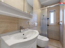 Prodej rodinného domu, Karlovy Vary - Dvory, Cihelní, 108 m2