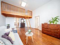 Prodej bytu 2+1, České Budějovice, Dobrovodská, 91 m2
