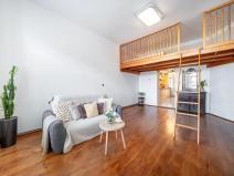 Prodej bytu 2+1, České Budějovice, Dobrovodská, 91 m2