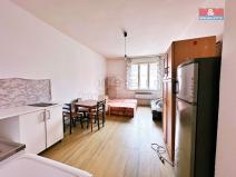 Pronájem bytu 1+kk, Praha - Nusle, Jaromírova, 26 m2