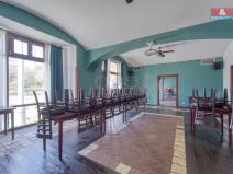 Pronájem restaurace, Praha - Smíchov, Nádražní, 339 m2