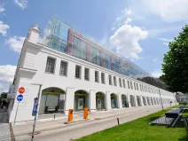 Pronájem kanceláře, Praha - Karlín, Křižíkova, 1420 m2