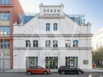 Pronájem kanceláře, Praha - Karlín, Křižíkova, 451 m2