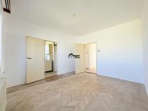 Prodej bytu 3+1, Ostrava, Maďarská, 66 m2