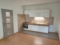 Pronájem bytu 2+kk, Týn nad Vltavou, Komenského, 43 m2