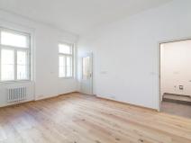 Prodej bytu 2+kk, Praha - Nové Město, Vyšehradská, 53 m2