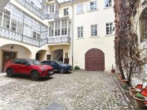 Pronájem bytu 3+1, Praha - Malá Strana, Sněmovní, 85 m2