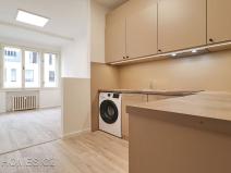 Pronájem bytu 2+kk, Praha - Karlín, Thámova, 47 m2