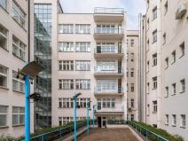 Pronájem kanceláře, Praha - Nové Město, Spálená, 700 m2