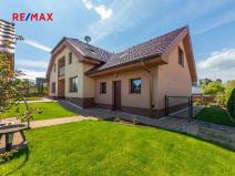 Prodej rodinného domu, Hostivice, Liliová, 392 m2