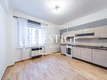Pronájem bytu 1+1, Praha - Žižkov, Jeseniova, 47 m2