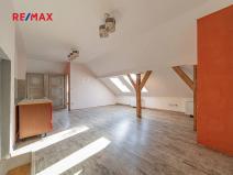 Prodej rodinného domu, Šternberk, 463 m2