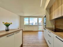 Prodej bytu 4+kk, Liberec, Dobiášova, 75 m2