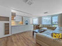 Pronájem bytu 5+kk, Praha, Proutěná, 98 m2