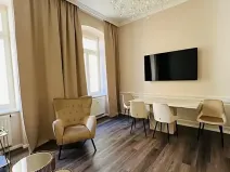 Prodej bytu 2+kk, Karlovy Vary, Zámecký vrch, 42 m2