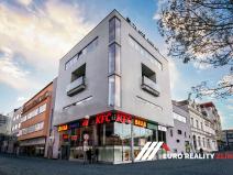 Pronájem kanceláře, Zlín, náměstí Míru, 108 m2