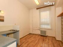Pronájem kanceláře, Hradec Králové, U Fotochemy, 12 m2