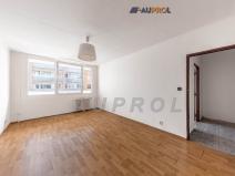 Prodej bytu 2+kk, Praha - Libeň, Rozšířená, 56 m2