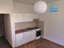 Pronájem bytu 2+kk, Karviná, Slovenská, 37 m2