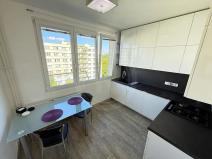 Prodej bytu 2+1, České Budějovice, Plzeňská, 47 m2