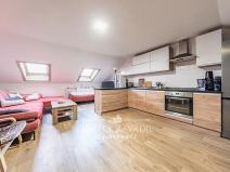 Prodej rodinného domu, Hovorčovice, Hlavní, 350 m2