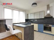 Pronájem bytu 2+kk, Praha - Vinohrady, Perucká, 73 m2