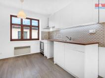 Pronájem bytu 2+kk, Lomnice nad Popelkou, Palackého, 70 m2