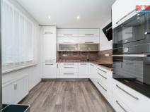 Prodej bytu 3+1, Lanškroun - Žichlínské Předměstí, B. Martinů, 74 m2