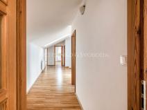 Prodej vícegeneračního domu, Senožaty, 182 m2