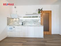 Prodej bytu 1+kk, Abertamy, Vítězná, 41 m2