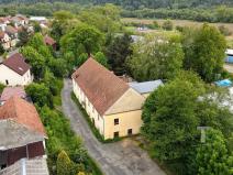Prodej komerční nemovitosti, Lhota Rapotina, 1000 m2