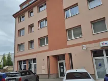 Pronájem obchodního prostoru, Kladno, Komenského, 96 m2