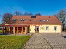 Prodej obchodního prostoru, Vysoké Veselí, 1. máje, 600 m2