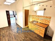 Pronájem obchodního prostoru, Trutnov - Vnitřní Město, Pražská, 46 m2