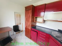 Pronájem bytu 2+1, Milovice, 60 m2