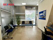 Pronájem kanceláře, Praha - Veleslavín, Na Petřinách, 68 m2