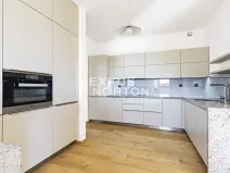 Pronájem bytu 6+kk a větší, Praha - Vokovice, Nepálská, 235 m2