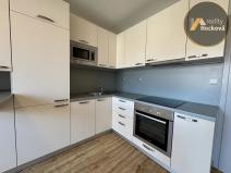 Prodej bytu 2+kk, Praha - Libeň, Zenklova, 89 m2