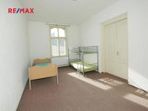 Prodej obchodního prostoru, Hostouň, Chodské náměstí, 499 m2