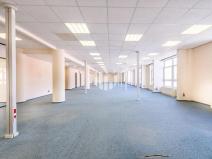 Pronájem kanceláře, Praha - Holešovice, Na Maninách, 4000 m2