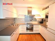 Prodej bytu 3+kk, Praha - Hloubětín, K náhonu, 71 m2