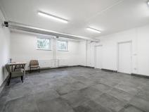 Pronájem obchodního prostoru, Praha - Kobylisy, Bergerova, 26 m2