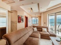 Prodej bytu 3+kk, Tivat, Černá Hora, 64 m2