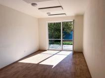 Pronájem bytu 1+kk, Třešť, Nádražní, 33 m2