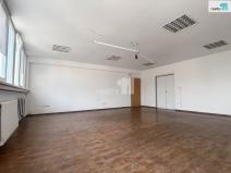 Pronájem kanceláře, Napajedla, 2. května, 42 m2
